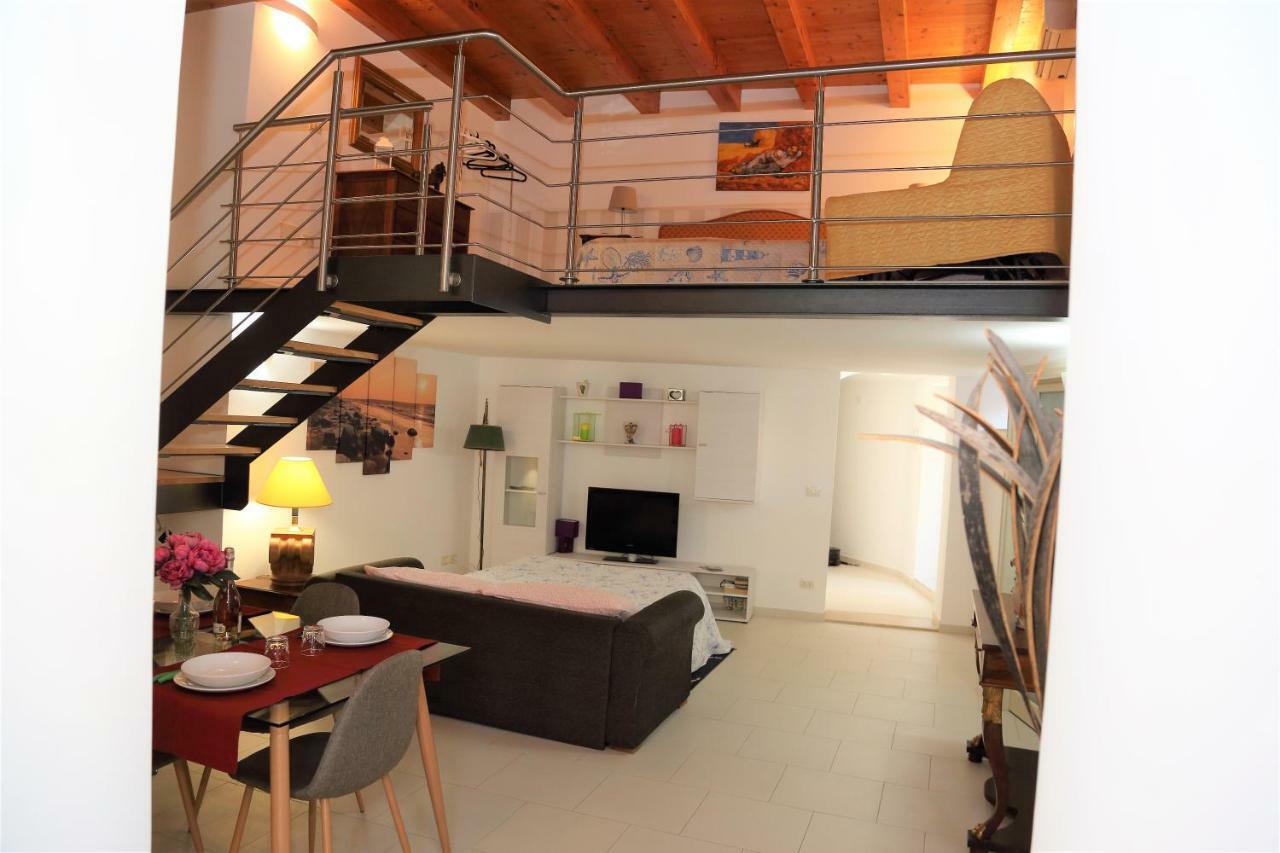 Mega House Apartment Catania Exterior photo